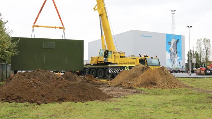 CDC prefab Cabines installatie FrieslandCampina CDC Cabines - installatie prefab betoncabine FrieslandCampina